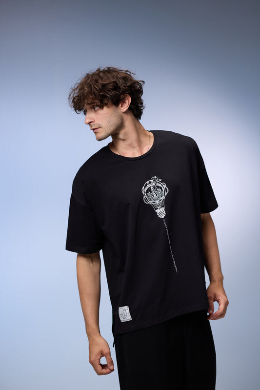 LAMP OVERSIZED T-SHIRT IN BLACK